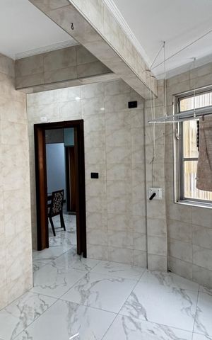 Apartamento para alugar com 120m², 2 quartos e 1 vaga Apartamento para alugar com 120m², 2 quartos e 1 vagaÁrea de Serviço