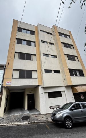 Apartamento para alugar com 120m², 2 quartos e 1 vaga Apartamento para alugar com 120m², 2 quartos e 1 vagaFachada
