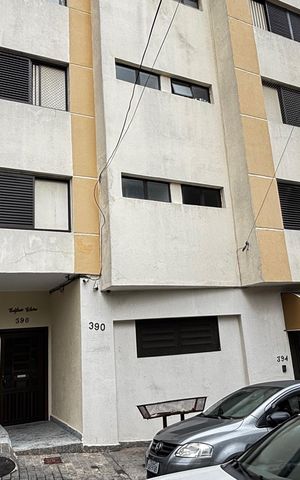 Apartamento para alugar com 120m², 2 quartos e 1 vaga Apartamento para alugar com 120m², 2 quartos e 1 vagaFachada
