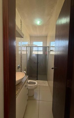 Casa à venda com 167m², 3 quartos e 4 vagas Casa à venda com 167m², 3 quartos e 4 vagasBanheiro da Suíte 2