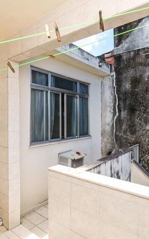 Casa à venda com 157m², 5 quartos e 3 vagas Casa à venda com 157m², 5 quartos e 3 vagasÁrea de serviço 1