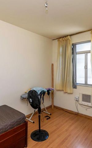 Casa à venda com 157m², 5 quartos e 3 vagas Casa à venda com 157m², 5 quartos e 3 vagasQuarto 3