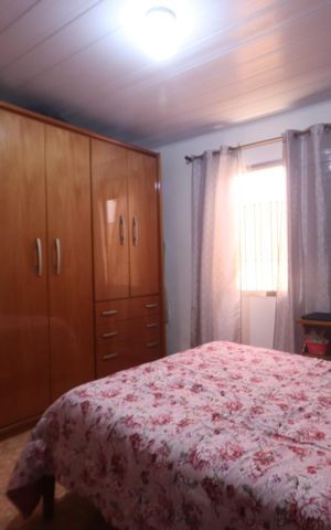 Casa à venda com 110m², 2 quartos e 2 vagasQuarto 1