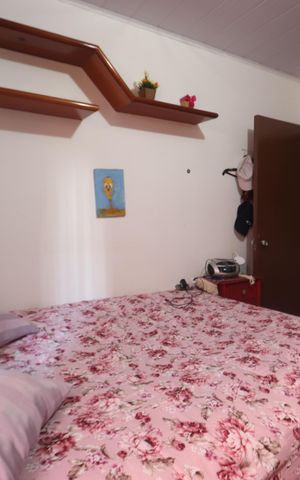 Casa à venda com 110m², 2 quartos e 2 vagasQuarto 2