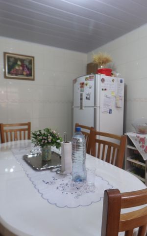 Casa à venda com 110m², 2 quartos e 2 vagasCozinha