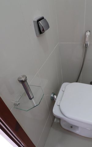 Casa para alugar com 200m², 3 quartos e 3 vagasBanheiro da área de lazer