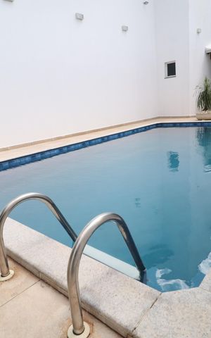 Casa para alugar com 200m², 3 quartos e 3 vagasPiscina