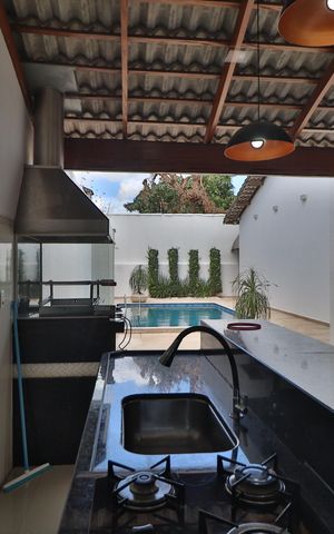 Casa para alugar com 200m², 3 quartos e 3 vagasVaranda gourmet