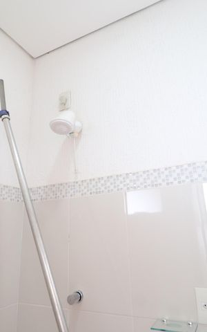 Casa para alugar com 200m², 3 quartos e 3 vagasBanheiro da área de lazer