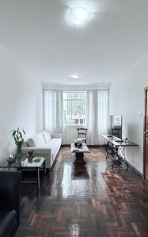 Apartamento à venda com 160m², 3 quartos e 1 vaga