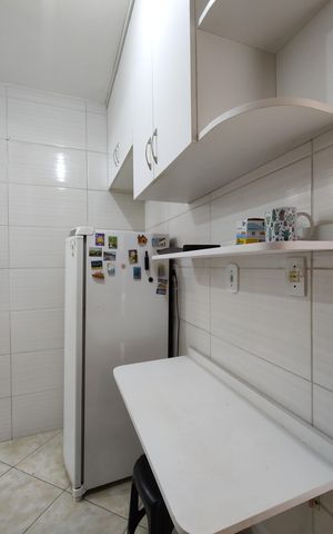 Apartamento à venda com 52m², 2 quartos e 1 vagaCozinha - Armários
