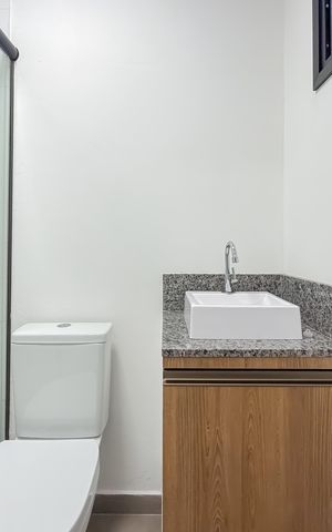 Studio para alugar com 34m², 1 quarto e sem vaga Studio para alugar com 34m², 1 quarto e sem vagaBanheiro