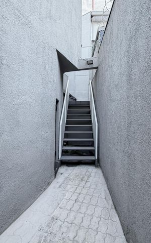 Studio para alugar com 34m², 1 quarto e sem vaga Studio para alugar com 34m², 1 quarto e sem vagaEntrada