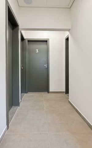 Studio para alugar com 34m², 1 quarto e sem vaga Studio para alugar com 34m², 1 quarto e sem vagaHall de Entrada