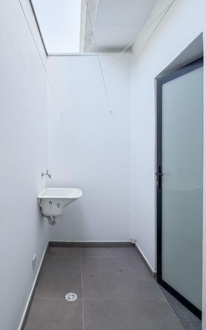 Studio para alugar com 34m², 1 quarto e sem vaga Studio para alugar com 34m², 1 quarto e sem vagaÁrea de Serviço