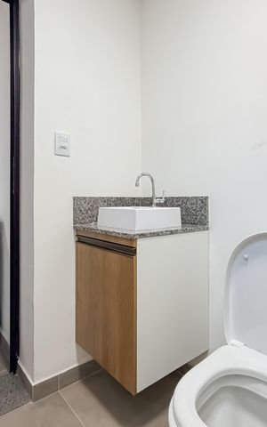 Studio para alugar com 34m², 1 quarto e sem vaga Studio para alugar com 34m², 1 quarto e sem vagaBanheiro