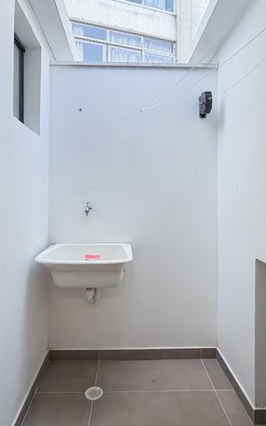 Studio para alugar com 34m², 1 quarto e sem vaga Studio para alugar com 34m², 1 quarto e sem vagaÁrea de Serviço