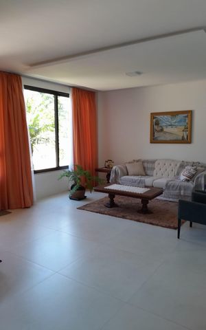 Casa de condomínio para alugar com 280m², 4 quartos e 2 vagas Casa de condomínio para alugar com 280m², 4 quartos e 2 vagasSala