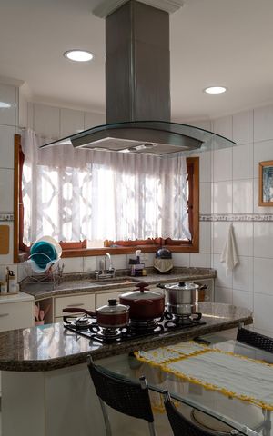 Casa à venda com 375m², 3 quartos e 4 vagasCozinha