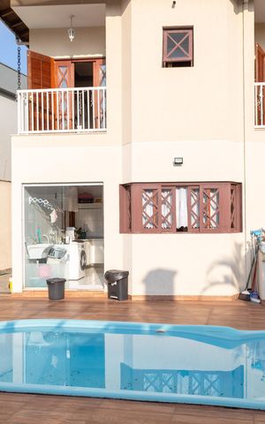 Casa à venda com 375m², 3 quartos e 4 vagasÁrea gourmet