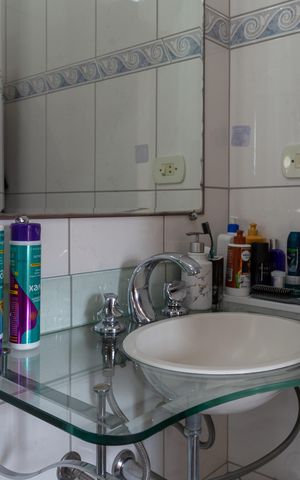 Casa à venda com 375m², 3 quartos e 4 vagasBanheiro do Suíte 1