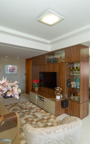 Apartamento à venda com 95m², 3 quartos e 3 vagas Apartamento à venda com 95m², 3 quartos e 3 vagasSALA