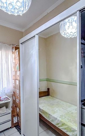 Casa à venda com 600m², 5 quartos e 4 vagasQuarto - Casa 1