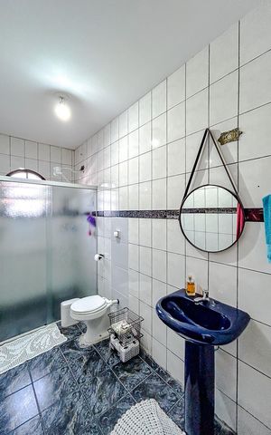 Casa à venda com 600m², 5 quartos e 4 vagasBanheiro - Casa 2