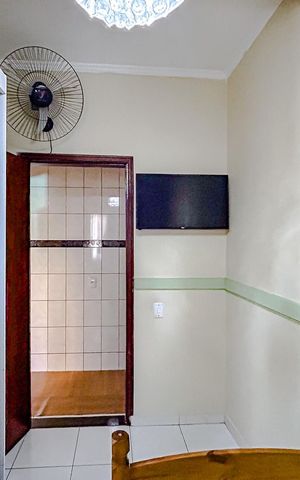 Casa à venda com 600m², 5 quartos e 4 vagasQuarto - Casa 1