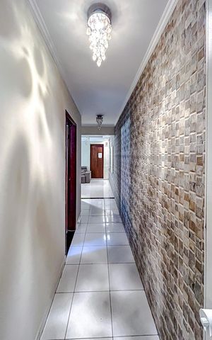 Casa à venda com 600m², 5 quartos e 4 vagasSala - Casa 1