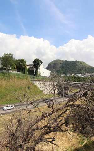 Casa de condomínio à venda com 125m², 3 quartos e 1 vagaQuarto 1 - Vista