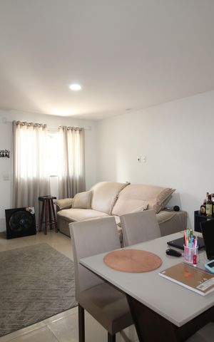 Casa de condomínio à venda com 125m², 3 quartos e 1 vagaSala