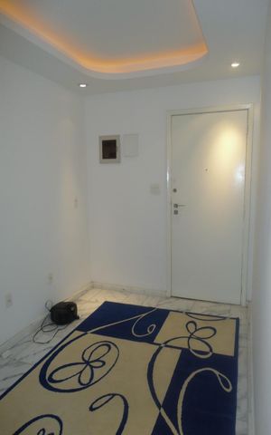 Apartamento à venda com 120m², 4 quartos e 8 vagasHall de entrada
