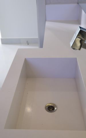Casa de condomínio à venda com 340m², 5 quartos e 4 vagasLavabo