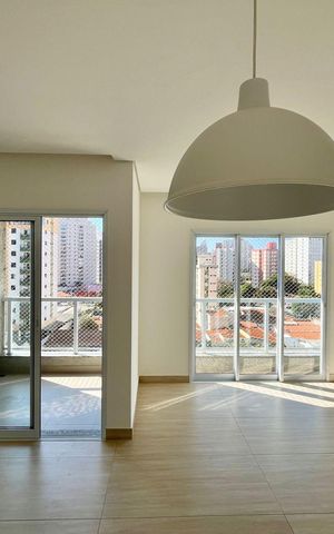 Apartamento à venda com 86m², 3 quartos e 2 vagas Apartamento à venda com 86m², 3 quartos e 2 vagasSala