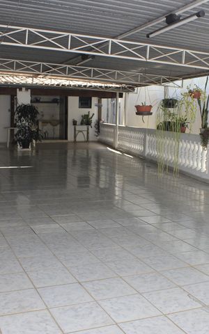 Casa à venda com 243m², 2 quartos e 2 vagasTerraço 