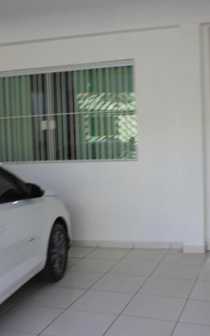 Casa à venda com 243m², 2 quartos e 2 vagasGaragem 