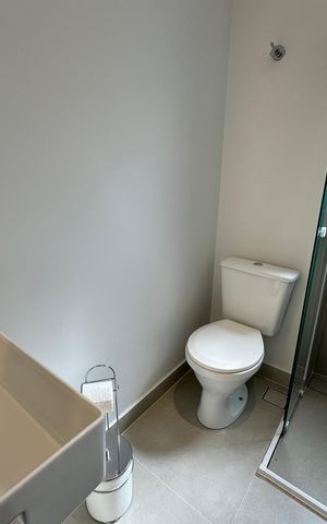 Apartamento para alugar com 45m², 1 quarto e 1 vaga Apartamento para alugar com 45m², 1 quarto e 1 vagaBanheiro