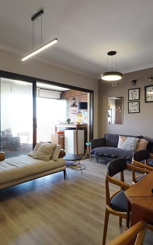 Apartamento à venda com 82m², 2 quartos e 2 vagasSala