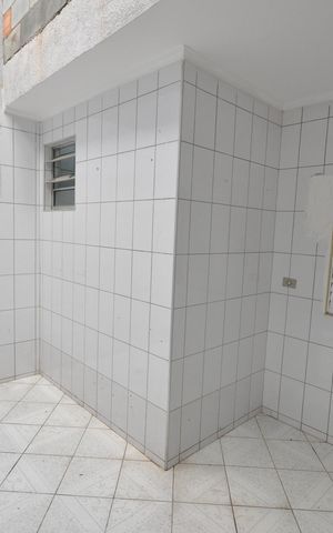Casa para alugar com 98m², 3 quartos e 2 vagasQuintal