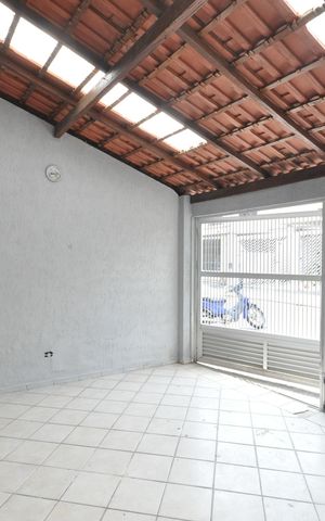 Casa para alugar com 98m², 3 quartos e 2 vagasGaragem