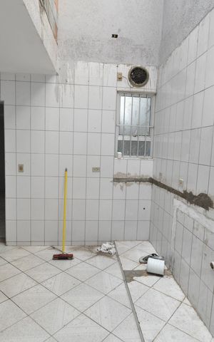 Casa para alugar com 98m², 3 quartos e 2 vagasQuintal