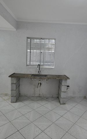 Casa para alugar com 98m², 3 quartos e 2 vagasCozinha