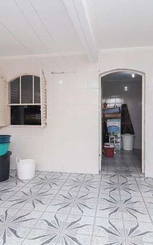 Casa à venda com 320m², 3 quartos e 5 vagasÁrea de Serviço