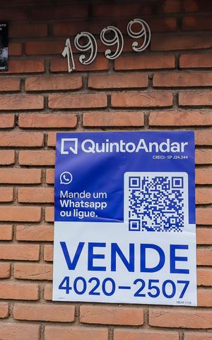 Casa à venda com 320m², 3 quartos e 5 vagasPlaquinha - Cód. HBJM-1112