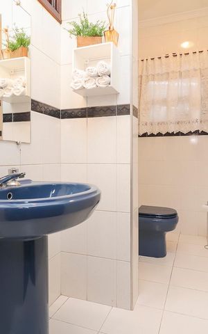 Casa à venda com 320m², 3 quartos e 5 vagasLavabo