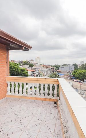 Casa à venda com 320m², 3 quartos e 5 vagasVaranda do Quarto 3