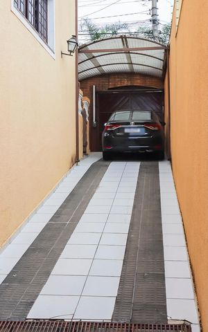 Casa à venda com 320m², 3 quartos e 5 vagasGaragem