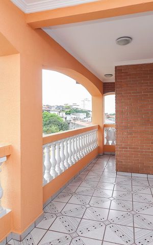 Casa à venda com 320m², 3 quartos e 5 vagasVaranda da Suíte 1