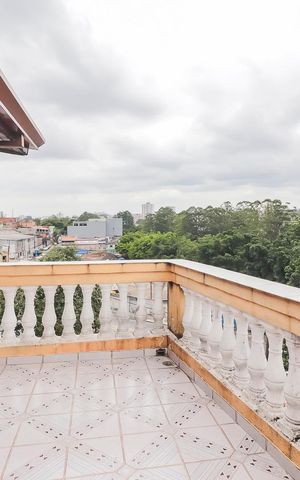 Casa à venda com 320m², 3 quartos e 5 vagasVaranda do Quarto 3